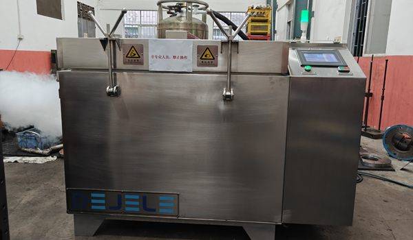 1763110181166202.jpg 素320.jpg